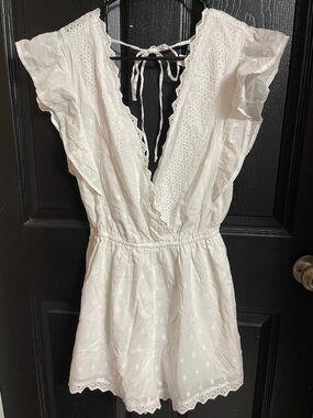 American Eagle Outfitters White Eyelet Romper with Scalloped Trim